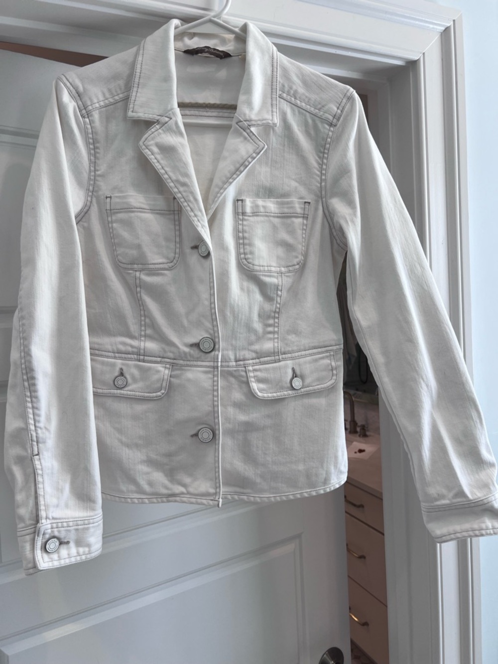 Tommy Bahama White Denim Shaped Jacket runs small